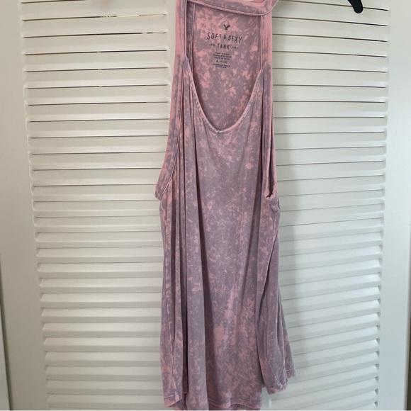 AE Keyhole Tank Top - Picture 3 of 4